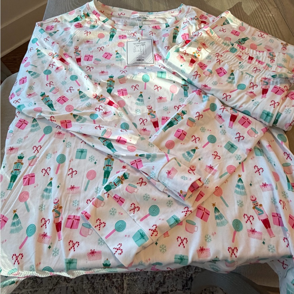 NWT Mary Square Women’s Nutcracker Pajamas (size M)